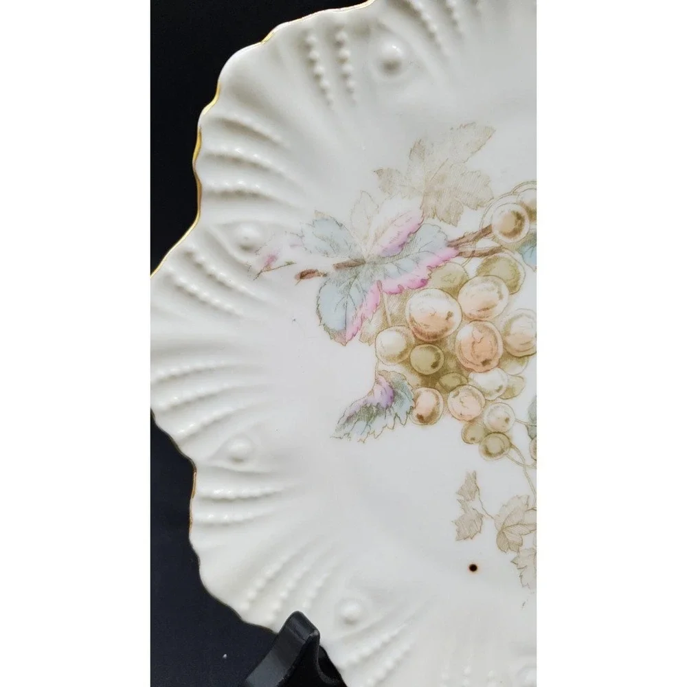 Antique CARLSBAD Austria BFHS‎ China Floral Leaf Shaped Decorative Plate 7.25